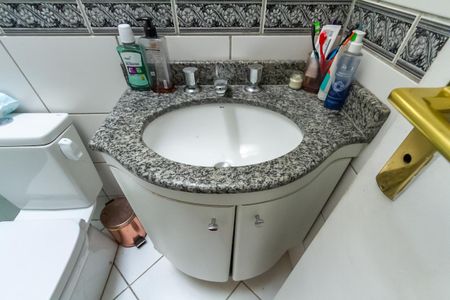 Casa à venda com 120m², 3 quartos e 3 vagasBanheiro Social