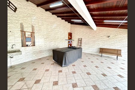 Casa à venda com 392m², 3 quartos e 7 vagas Casa à venda com 392m², 3 quartos e 7 vagasÁrea comum