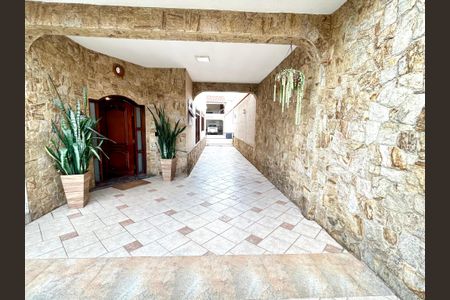 Casa à venda com 392m², 3 quartos e 7 vagas Casa à venda com 392m², 3 quartos e 7 vagasQuintal / Garagem