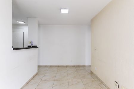Sala de apartamento para alugar com 2 quartos, 56m² em Jardim das Vertentes, São Paulo