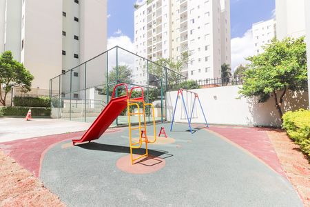 Apartamento para alugar com 56m², 2 quartos e 1 vaga Apartamento para alugar com 56m², 2 quartos e 1 vagaÁrea comum - Playground