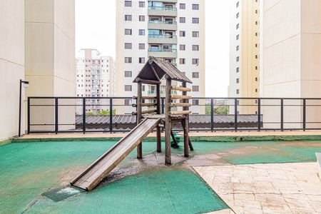 Apartamento para alugar com 56m², 2 quartos e 1 vaga Apartamento para alugar com 56m², 2 quartos e 1 vagaÁrea comum - Playground
