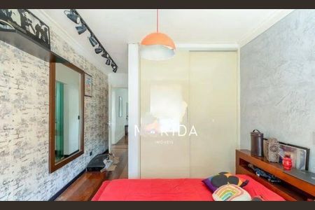 Casa à venda com 3 quartos, 384m² em Jardim, Santo André