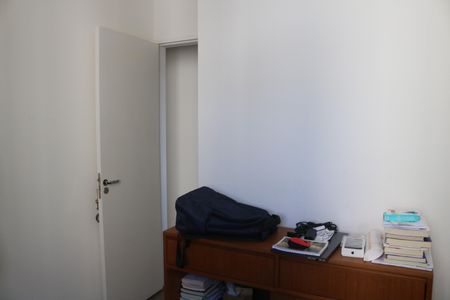 Apartamento à venda com 70m², 3 quartos e 2 vagasQuarto 2