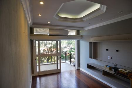 Apartamento à venda com 144m², 3 quartos e 2 vagasSala