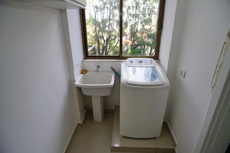 Apartamento à venda com 144m², 3 quartos e 2 vagasÁrea de Serviço