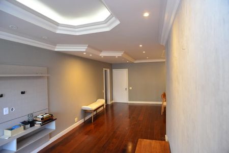 Apartamento à venda com 144m², 3 quartos e 2 vagasSala