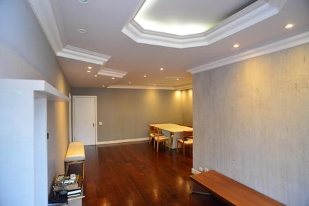 Apartamento à venda com 144m², 3 quartos e 2 vagasSala