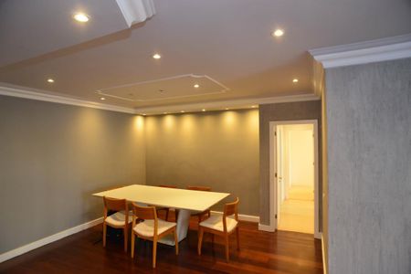 Apartamento à venda com 144m², 3 quartos e 2 vagasSala