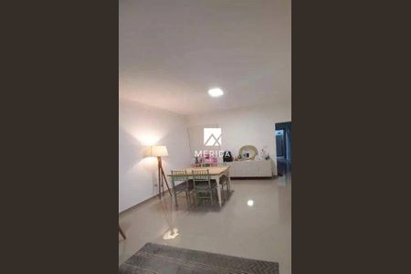 Casa à venda com 3 quartos, 223m² em Vila Alpina, Santo André