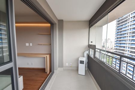 Studio para alugar com 27m², 1 quarto e sem vagaVaranda 