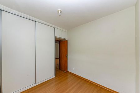 Apartamento à venda com 81m², 3 quartos e 1 vaga Apartamento à venda com 81m², 3 quartos e 1 vagaQuarto 1