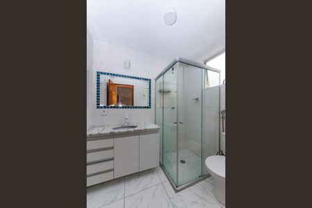 Apartamento à venda com 81m², 3 quartos e 1 vaga Apartamento à venda com 81m², 3 quartos e 1 vagaBanheiro Social