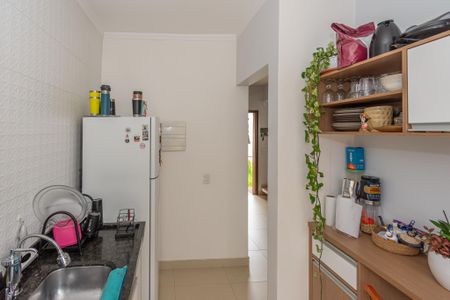 Casa de condomínio para alugar com 83m², 2 quartos e 2 vagasCozinha 