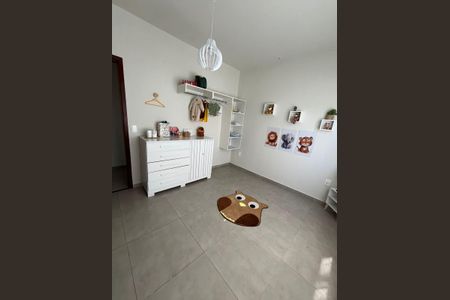 Quarto de casa de condomínio para alugar com 3 quartos, 160m² em Bosque Fundo, Maricá