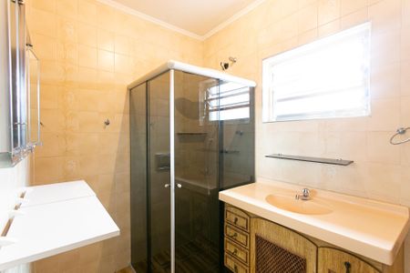 Casa para alugar com 220m², 3 quartos e 3 vagasBanheiro da Suíte