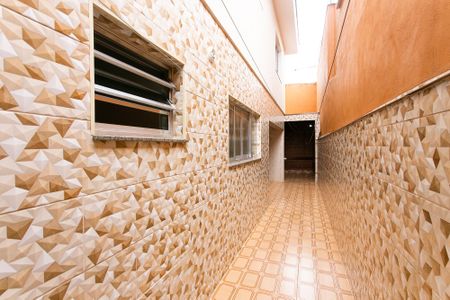 Casa para alugar com 220m², 3 quartos e 3 vagasCorredor