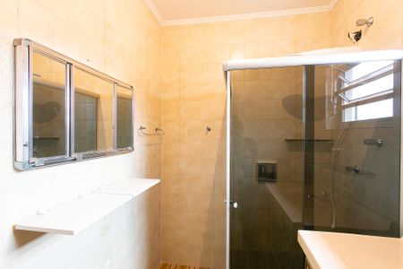 Casa para alugar com 220m², 3 quartos e 3 vagasBanheiro da Suíte