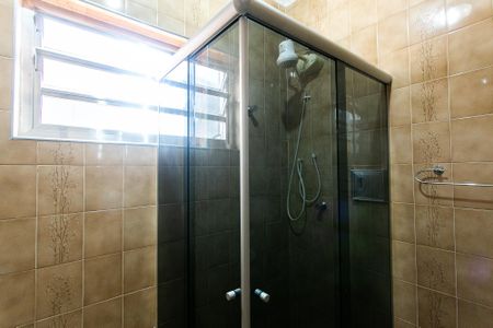 Casa para alugar com 220m², 3 quartos e 3 vagasBanheiro 1