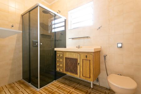 Casa para alugar com 220m², 3 quartos e 3 vagasBanheiro da Suíte