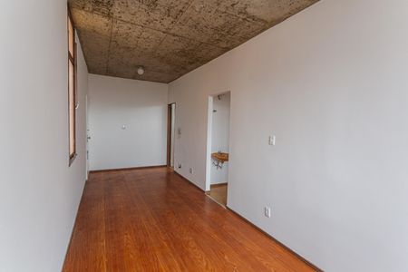 Sala de apartamento à venda com 1 quarto, 40m² em Colégio Batista, Belo Horizonte