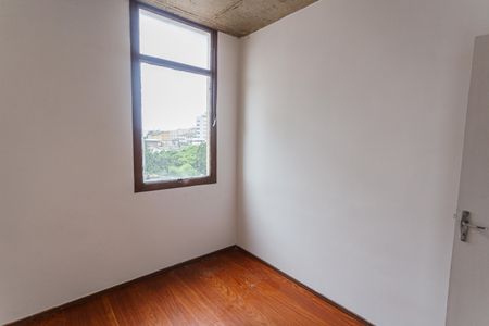 Quarto de apartamento à venda com 1 quarto, 40m² em Colégio Batista, Belo Horizonte