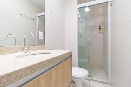Apartamento à venda com 76m², 3 quartos e 2 vagasBanheiro 