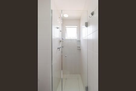 Apartamento à venda com 76m², 3 quartos e 2 vagasBanheiro da suíte