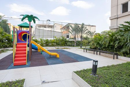 Apartamento à venda com 76m², 3 quartos e 2 vagasÁrea comum - Playground