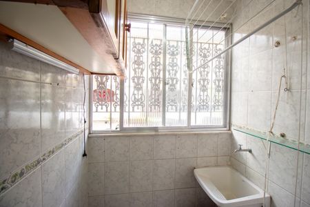 Casa de condomínio à venda com 70m², 2 quartos e 1 vaga Casa de condomínio à venda com 70m², 2 quartos e 1 vagaÁrea de Serviço