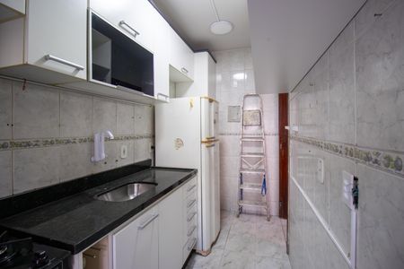 Casa de condomínio à venda com 70m², 2 quartos e 1 vaga Casa de condomínio à venda com 70m², 2 quartos e 1 vagaCozinha