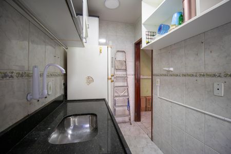 Casa de condomínio à venda com 70m², 2 quartos e 1 vaga Casa de condomínio à venda com 70m², 2 quartos e 1 vagaCozinha