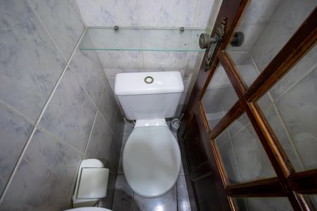 Casa de condomínio à venda com 70m², 2 quartos e 1 vaga Casa de condomínio à venda com 70m², 2 quartos e 1 vagaLavabo