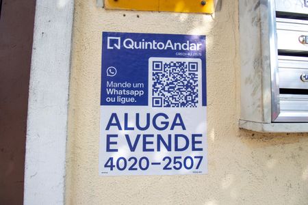 Casa de condomínio à venda com 70m², 2 quartos e 1 vaga Casa de condomínio à venda com 70m², 2 quartos e 1 vagaPlaca