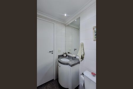 Apartamento à venda com 200m², 3 quartos e 3 vagasBanheiro 2