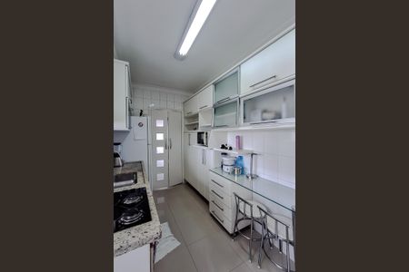Apartamento à venda com 200m², 3 quartos e 3 vagasCozinha