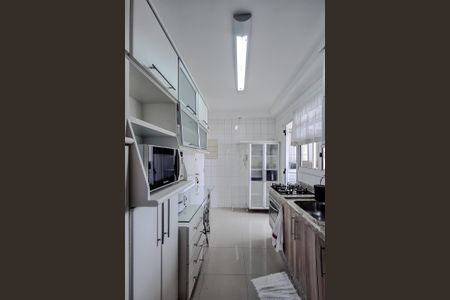 Apartamento à venda com 200m², 3 quartos e 3 vagasCozinha