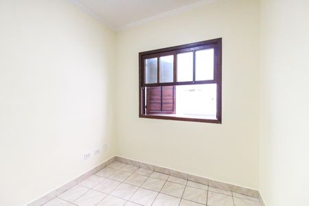Casa para alugar com 200m², 2 quartos e 2 vagas Casa para alugar com 200m², 2 quartos e 2 vagasQuarto 2