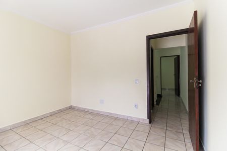 Casa para alugar com 200m², 2 quartos e 2 vagas Casa para alugar com 200m², 2 quartos e 2 vagasQuarto 1