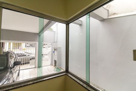 Casa para alugar com 200m², 2 quartos e 2 vagas Casa para alugar com 200m², 2 quartos e 2 vagasVista da Sala