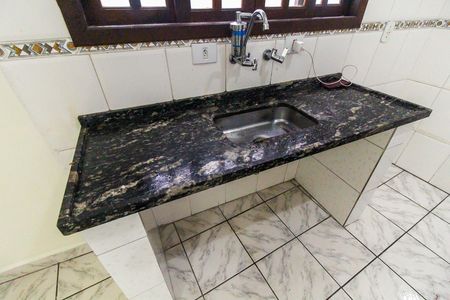 Casa para alugar com 200m², 2 quartos e 2 vagas Casa para alugar com 200m², 2 quartos e 2 vagasCozinha