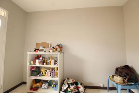 Casa de condomínio para alugar com 200m², 3 quartos e 1 vagaQuarto 1