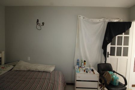 Casa de condomínio para alugar com 200m², 3 quartos e 1 vagaQuarto 3 - Suíte 