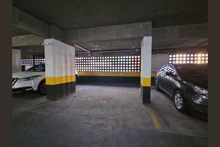 Apartamento para alugar com 93m², 3 quartos e 1 vaga Apartamento para alugar com 93m², 3 quartos e 1 vagaGaragem