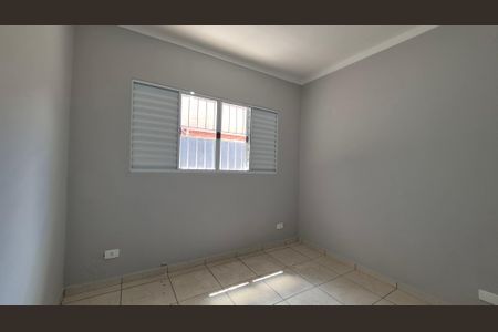 Casa à venda com 150m², 2 quartos e 5 vagasQuarto 2