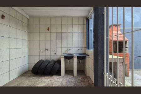 Casa à venda com 150m², 2 quartos e 5 vagasÁrea de serviço