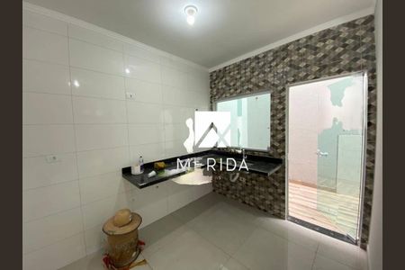 Casa à venda com 2 quartos, 124m² em Vila Curuçá, Santo André