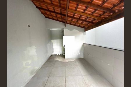 Casa à venda com 2 quartos, 124m² em Vila Curuçá, Santo André
