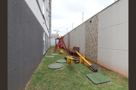 Apartamento para alugar com 33m², 2 quartos e sem vagaÁrea comum - Playground
