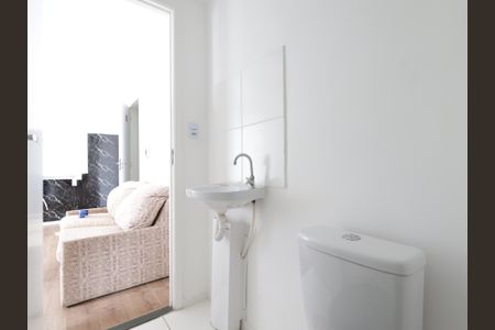 Apartamento para alugar com 33m², 2 quartos e sem vagaBanheiro